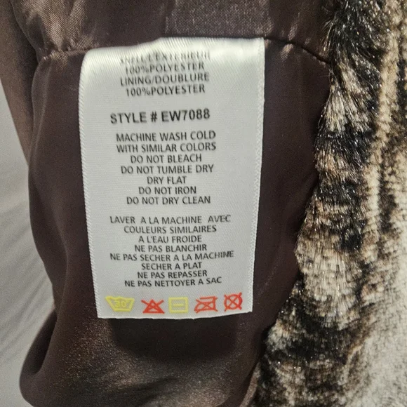 Elegant Faux Fur Women's Coat Poncho Style by ELENA WANG Size Medium - Picture 6 of 11